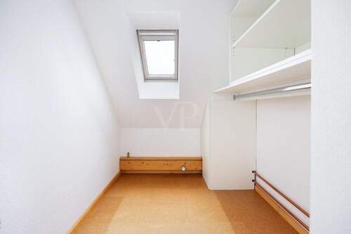 Ankleidebereich 2. OG. - 