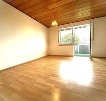 Helle 2-Zimmer-Wohnung in Bechhofen mit neu saniertem Bad und Balkon - Bechhofen a d Heide