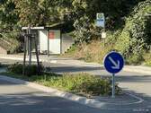Bushaltestelle 100m - 