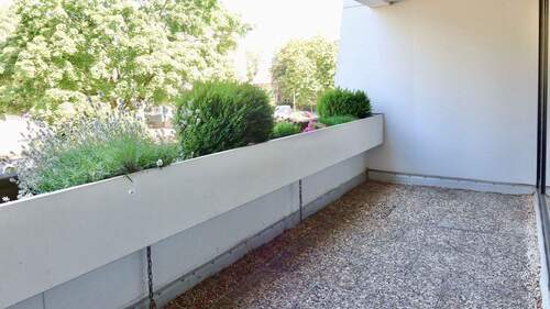 Loggia - Etagenwohnung mit 88,00 m&sup2; in Hannover zum Kaufen