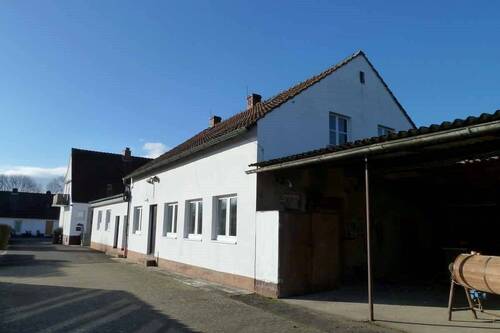 Betriebsgebäude mit Satteldach - 