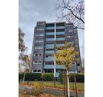 Attraktive 4-Zimmer-Wohnung mit Balkon und Stellplatz - Bergen