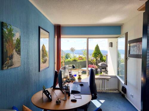 Arbeitszimmer mir Blick über den Rhein - 