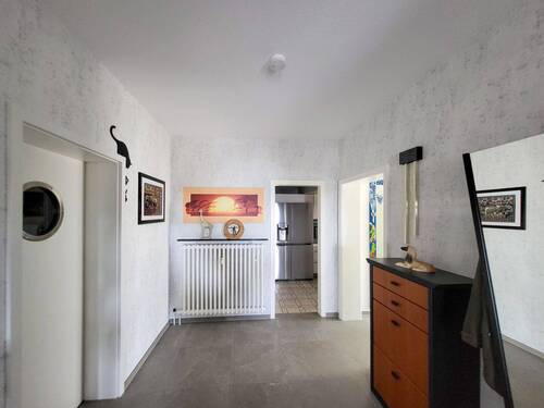 Diele - Etagenwohnung mit 147,00 m&sup2; in Vallendar zum Kaufen