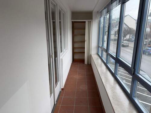 Verglaster Balkon - 