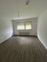 Zimmer 1/2 - Etagenwohnung mit 71,00 m&sup2; in Duisburg zur Miete