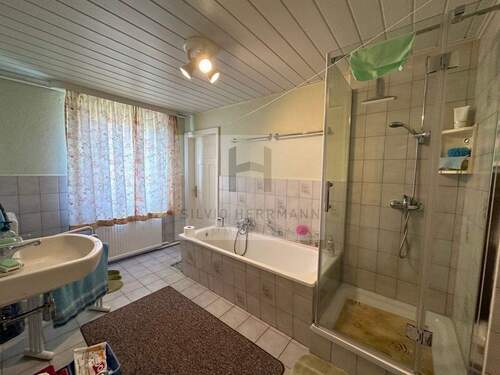Badezimmer OG - 