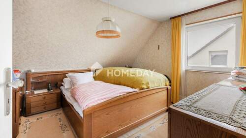 Schlafzimmer 1 - 