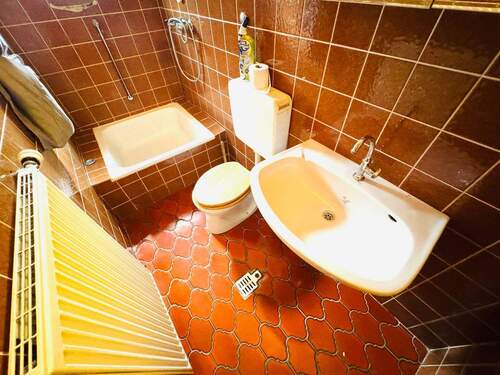 30. Badezimmer WE 1.OG rechts - 