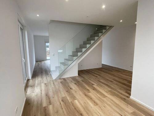 Erdgeschoss - Reihenendhaus mit 153,00 m² in Sankt-Augustin/Hangelar zum Kaufen