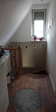 Flur zur Treppe OG - 