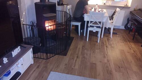 Wohn/Esszimmer - 