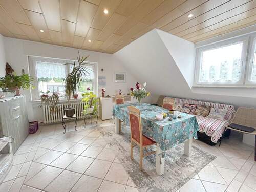 Esszimmer - 4 Zimmer Etagenwohnung zum Kaufen in Trier / Ehrang