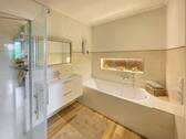 Badezimmer - Einfamilienhaus mit 177,00 m&sup2; in Königswinter zum Kaufen