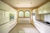 Küche - Bungalow mit 177,00 m² in Gilching zum Kaufen