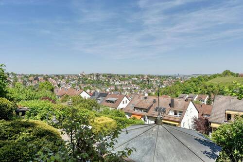 Garten E3 mit Fernblick - 9 Zimmer Mehrfamilienhaus, Wohnhaus zum Kaufen in Stuttgart