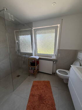 Badezimmer 1. OG - 