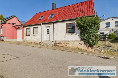 Seitenansicht - 3 Zimmer Mehrfamilienhaus, Wohnhaus zum Kaufen in Wolgast