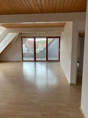 Wohnen - Traumhafte Stadtwohnung - 990,00 EUR Kaltmiete, ca.  140,00 m² Wohnfläche