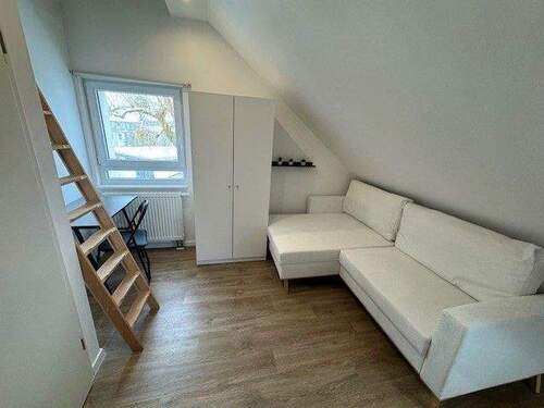 mit Sofa.jpg - Etagenwohnung in Villingen-Schwenningen zur Miete