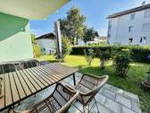 TERRASSE UND GARTEN - 