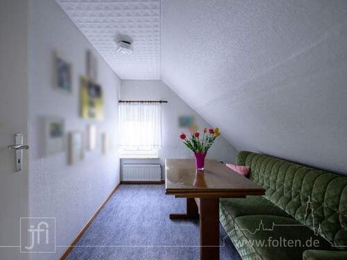 Zimmer Straßenseite rechts - 