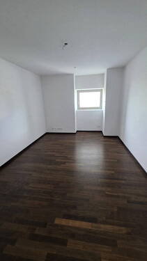Arbeits/ Kinderzimmer - 