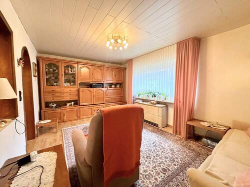 Wohnzimmer - 5 Zimmer Doppelhaushälfte in Köln / Worringen