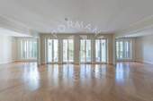 Wohnbereich zur Loggia - 6 Zimmer Etagenwohnung zur Miete in Düsseldorf