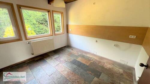 Küche - Mehrfamilienhaus, Wohnhaus mit 115,00 m&sup2; in Saarlouis zum Kaufen