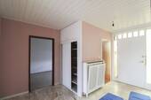 Flur - 1 Zimmer Mehrfamilienhaus, Wohnhaus zum Kaufen in Heiligkreuzsteinach