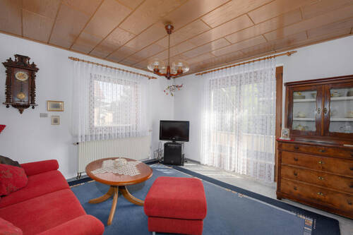 Wohnzimmer EG - 5 Zimmer Einfamilienhaus in Mühlacker / Enzberg