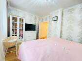 Schlafzimmer
- 