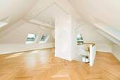 Arbeitsbereich im Dachspitz - 