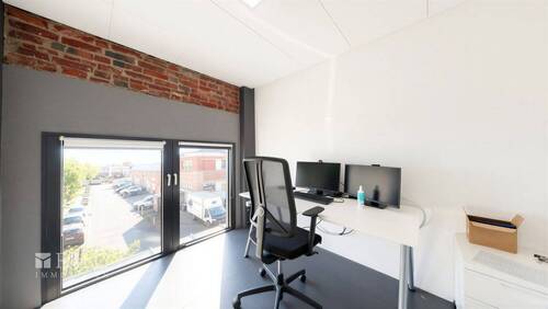 Büro 2 - 