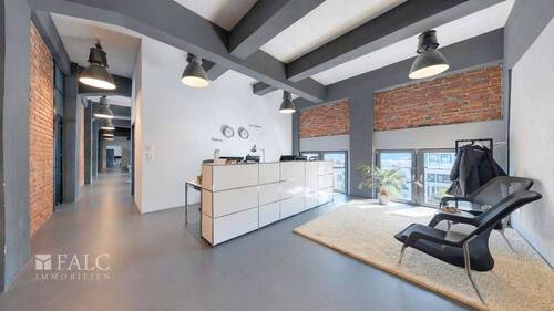 Empfang - 8 Zimmer Büro in Siegburg