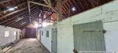 Blick in den vorgelagerten Stallbereich - 