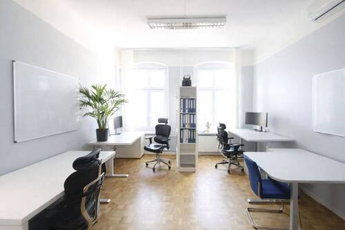 Zimmer 4 - 