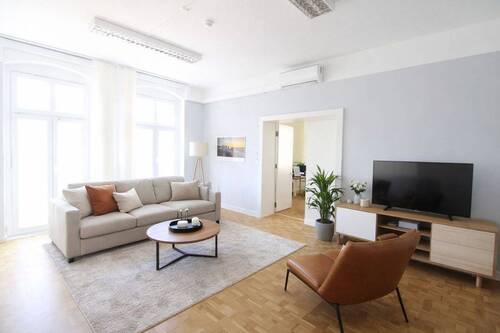 Beispiel Wohnzimmer (KI) - 4 Zimmer Einfamilienhaus zum Kaufen in Berlin