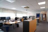 Büro- u. Besprechungsräume - 
