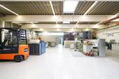geräumige Produktionshalle - 