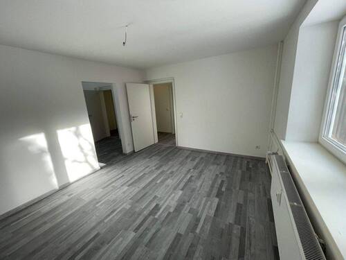 Beispielbild sanierte Wohnung - 2 Zimmer Etagenwohnung in Johanngeorgenstadt