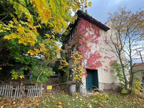 seitliche Ansicht - 7 Zimmer Einfamilienhaus in Gösen