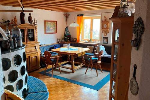 Stube mit Kaminofen - 