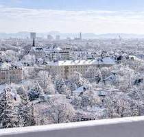 Beeindruckender Weitblick. Wohnen über den Dächern Münchens.
