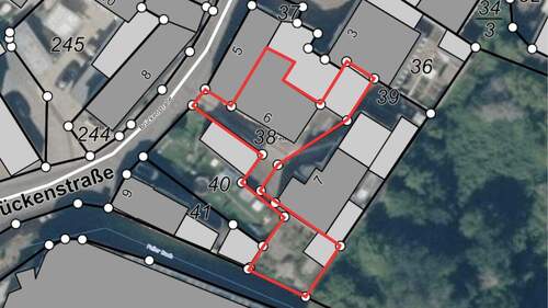 Grundstück - 5 Zimmer Reihenmittelhaus zum Kaufen in Fell