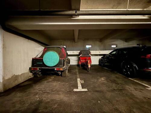 2 Tiefgaragen-Stellplätze - 