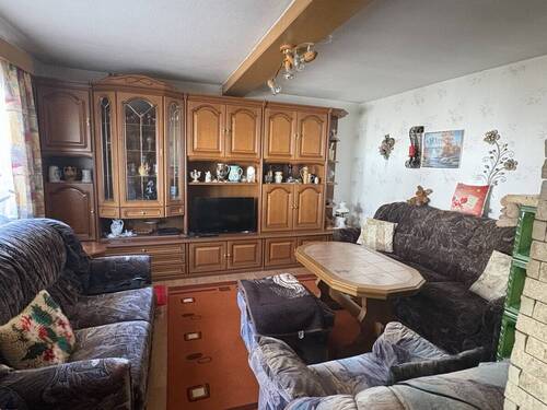 Wohnen - 4 Zimmer Einfamilienhaus zum Kaufen in Böhlen