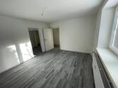 Beispielbild sanierte Wohnung - Perfekt für die Familie: Kernsanierte, moderne Wohnung im kinderfreundlichen grünem Umfeld
