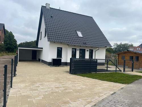 IMG-20250830-WA0001.jpg - Erlesenes Einfamilienhaus zur Erstvermietung in Rathenow